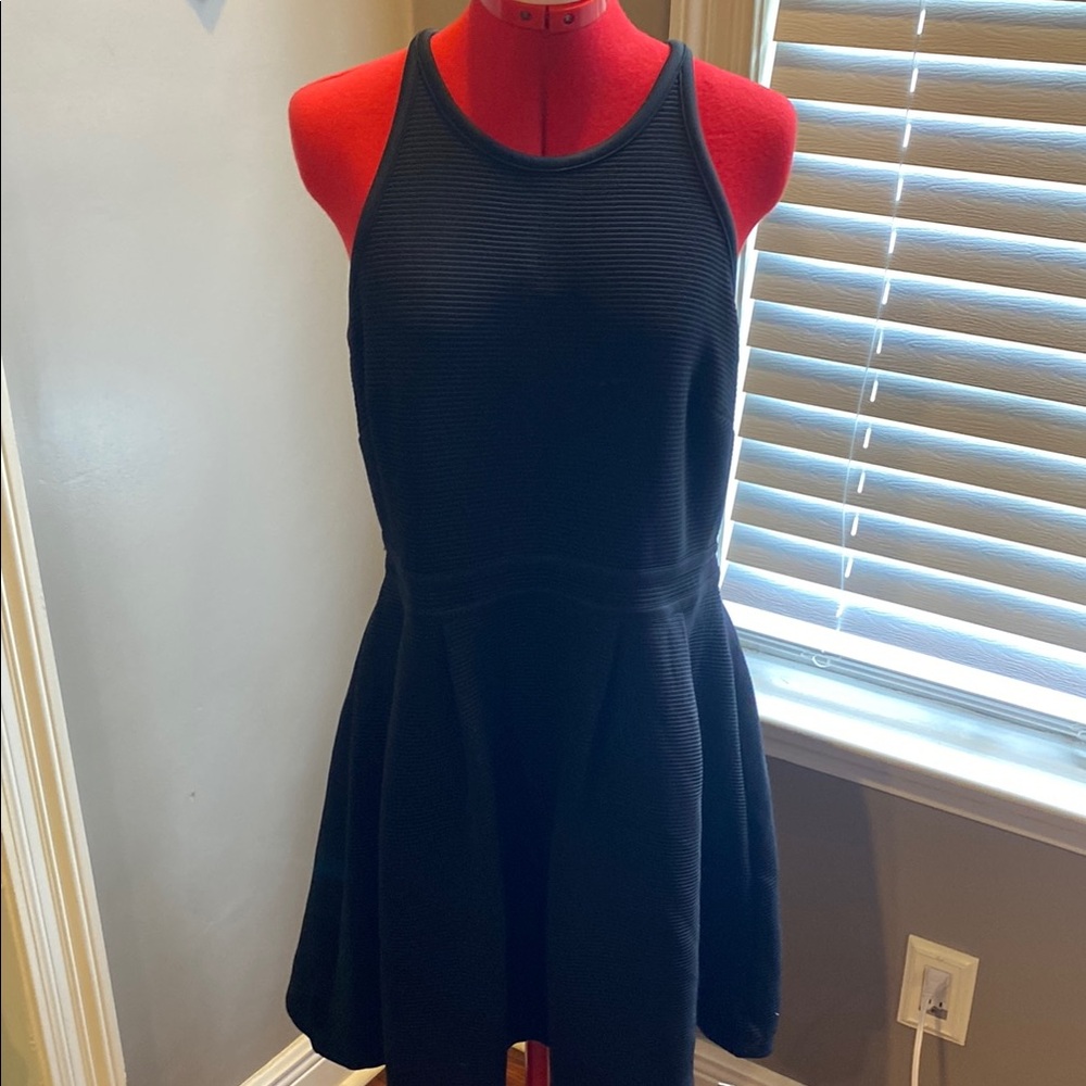 Chic Black Sleeveless Mini Dress